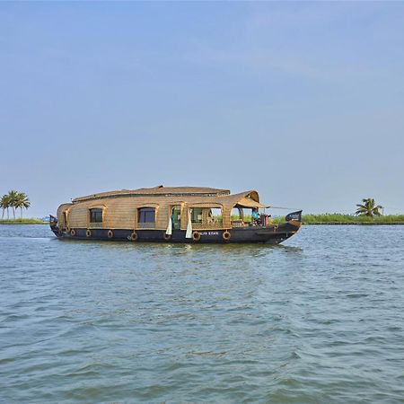 Xandari Riverscapes Alappuzha Extérieur photo